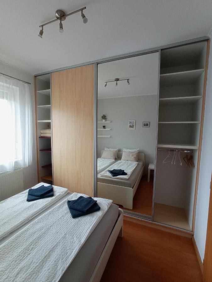 Budapest Airport Apartment Eksteriør bilde